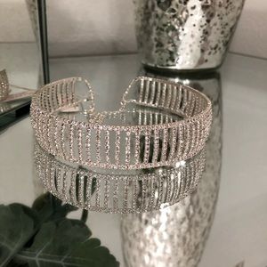 Glamorous Choker Necklace